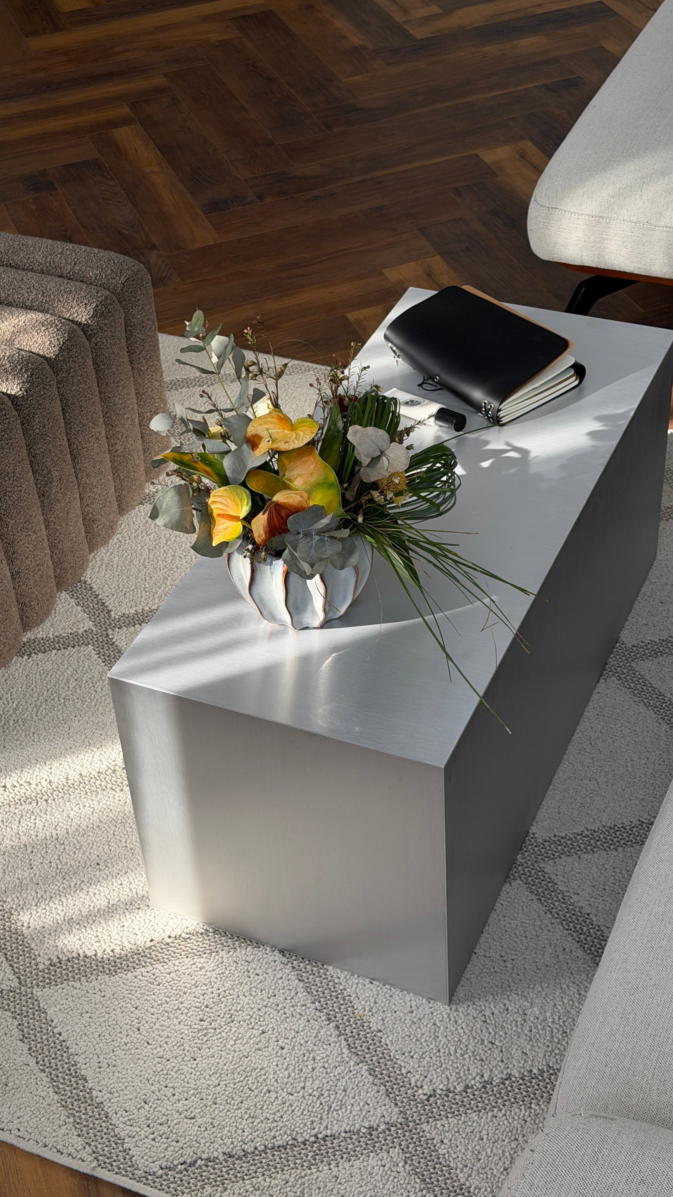 Narrow metal table