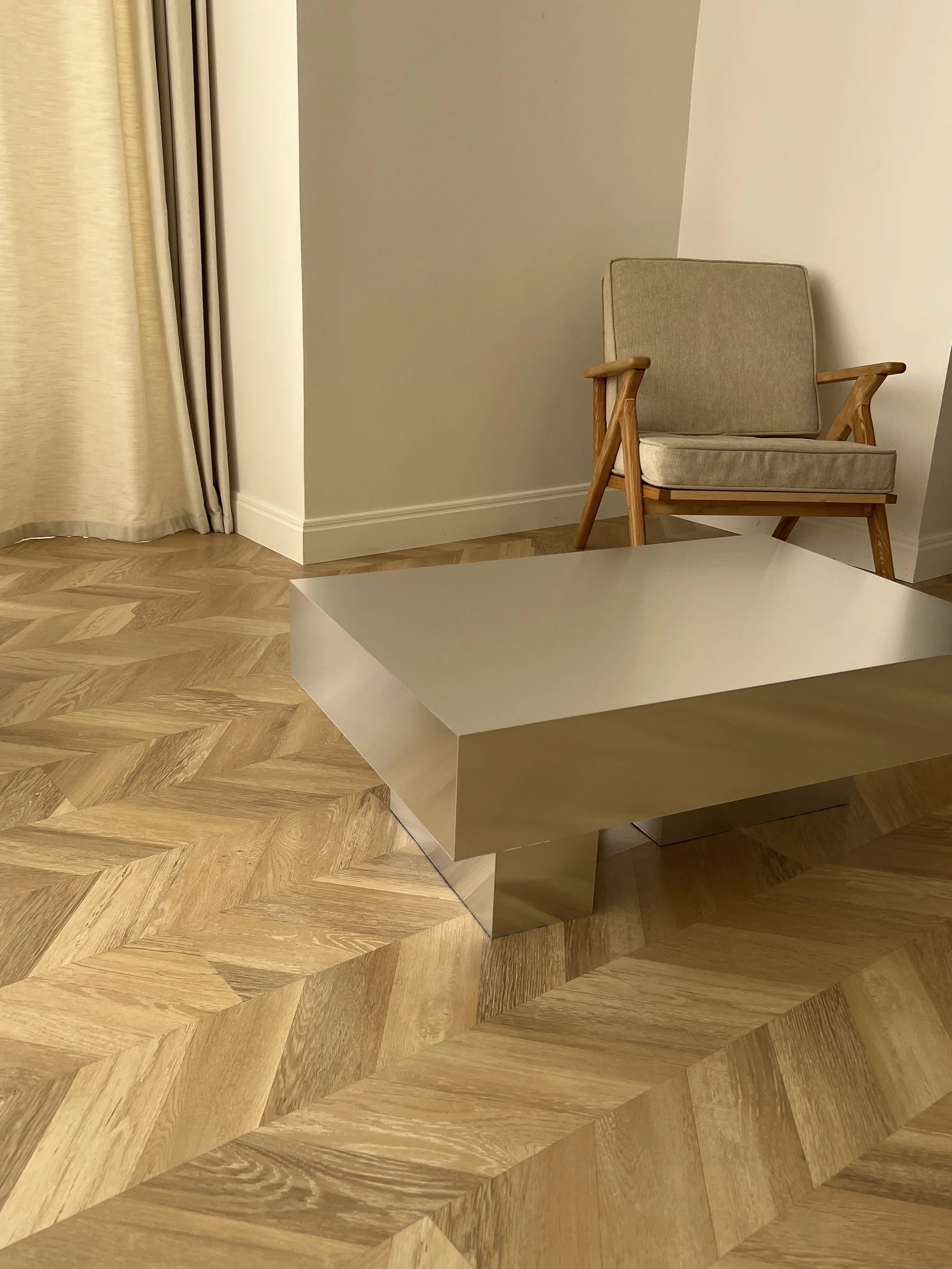 Aluminum Forma Coffee Table