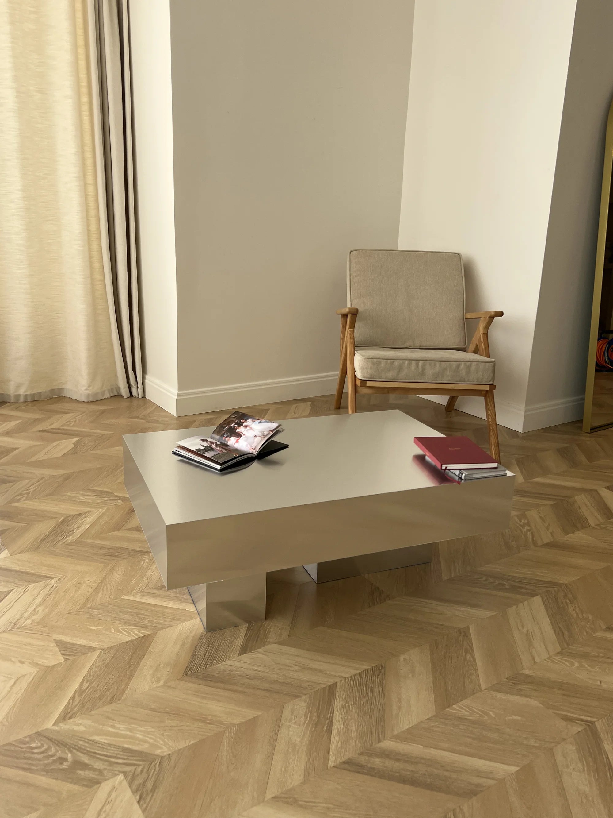 Aluminum Forma Coffee Table