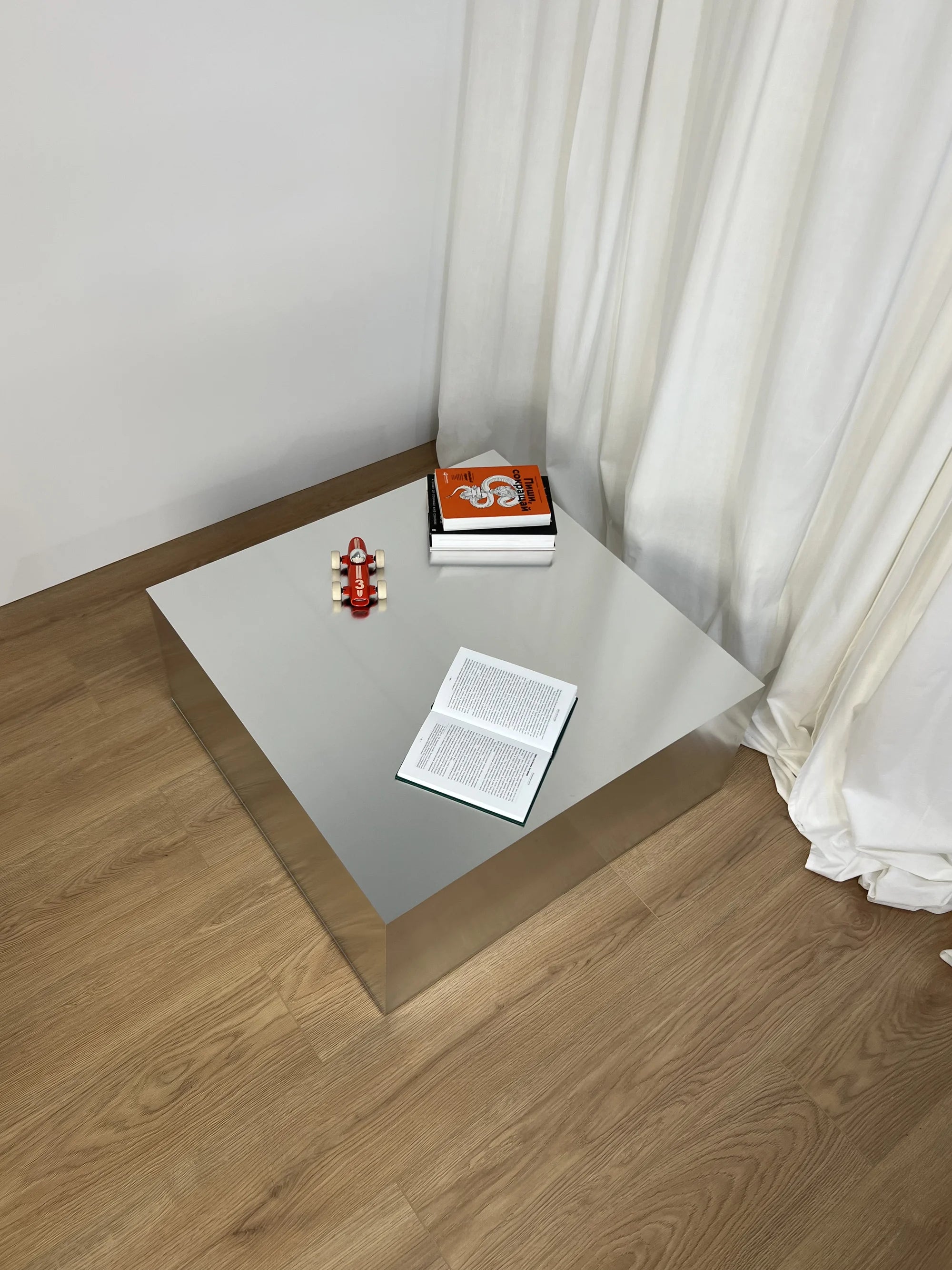 Square Aluminum Flat Table