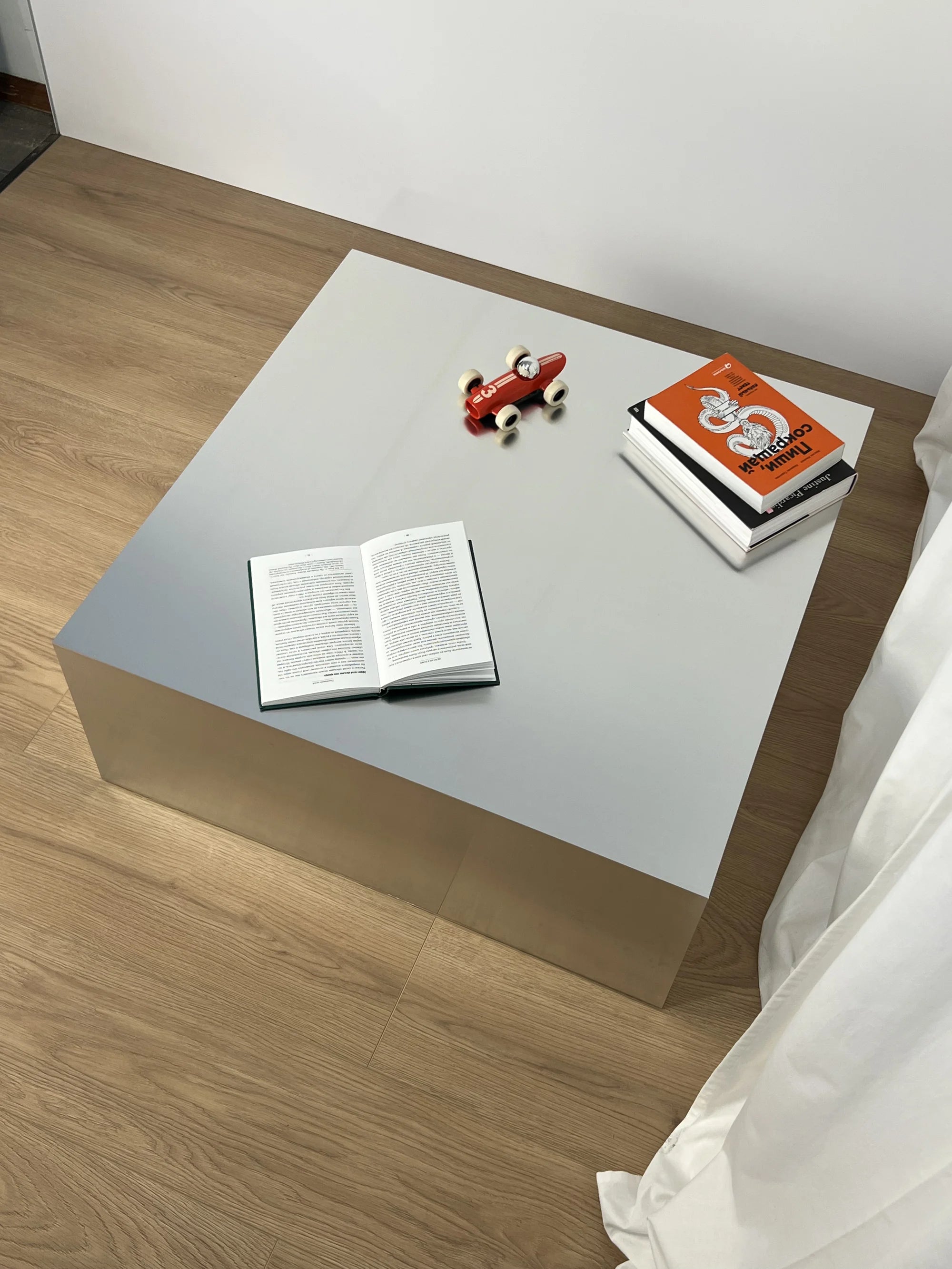 Square Aluminum Flat Table