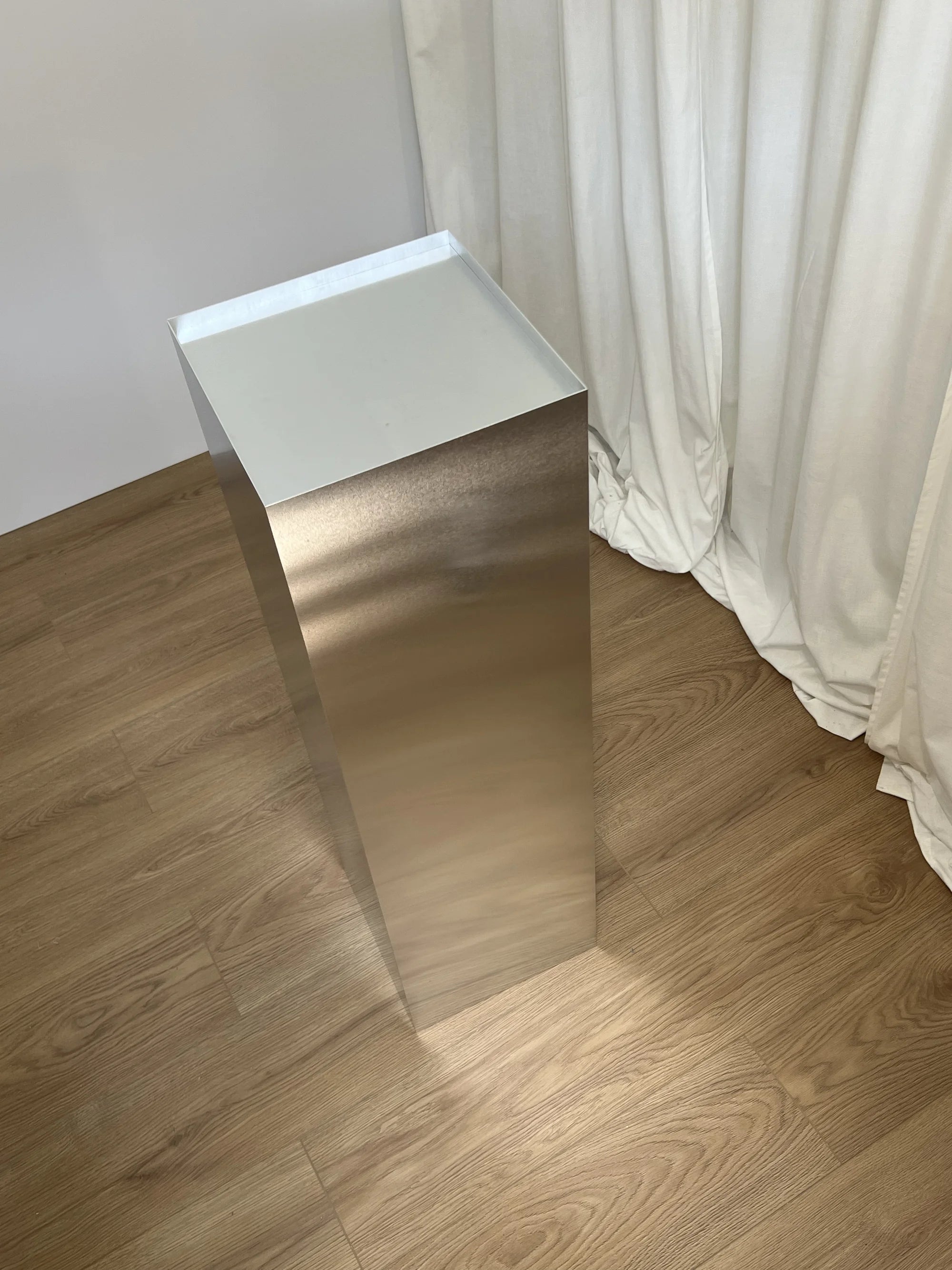 Aluminum Display Stand