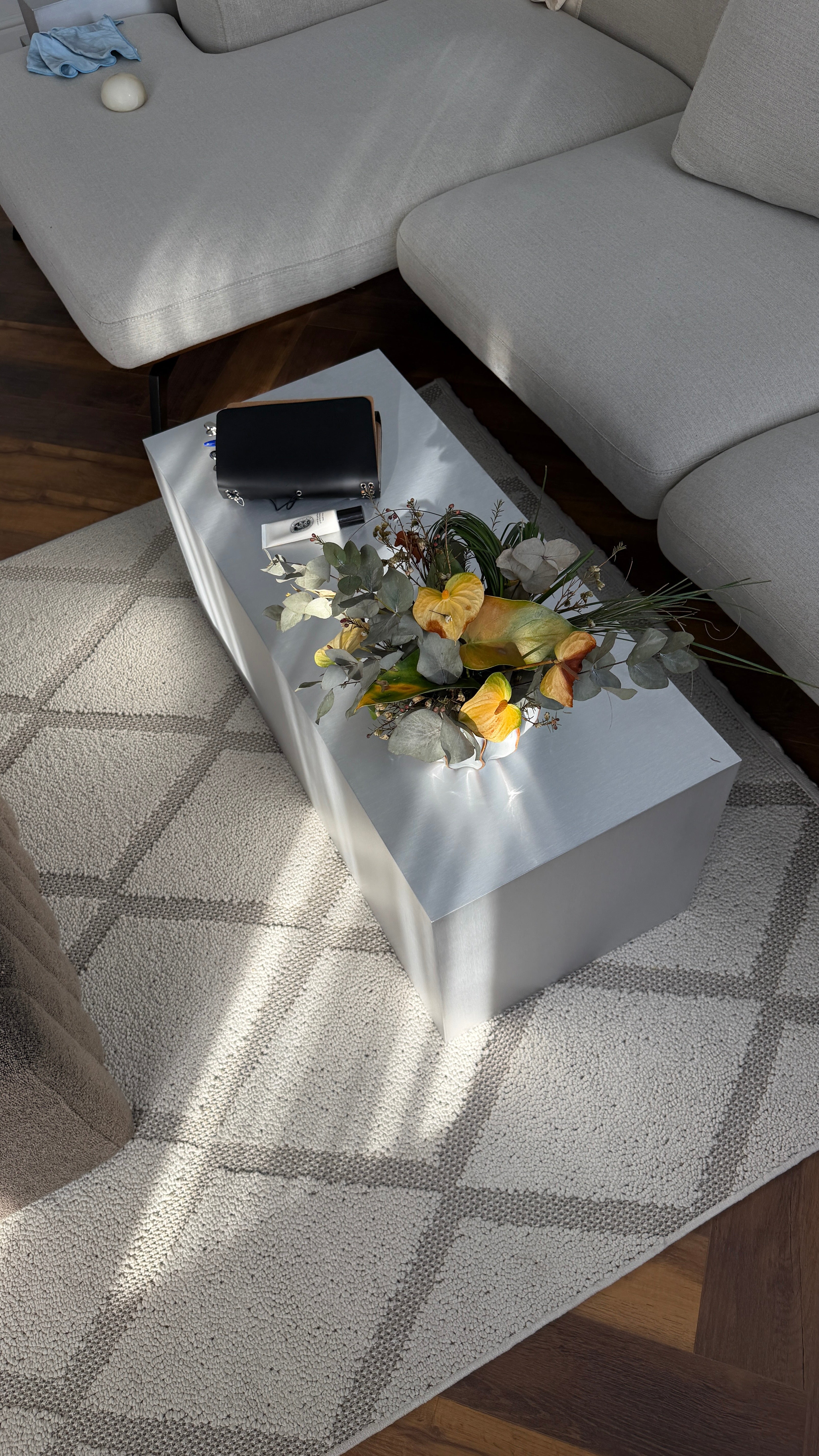 Narrow metal table