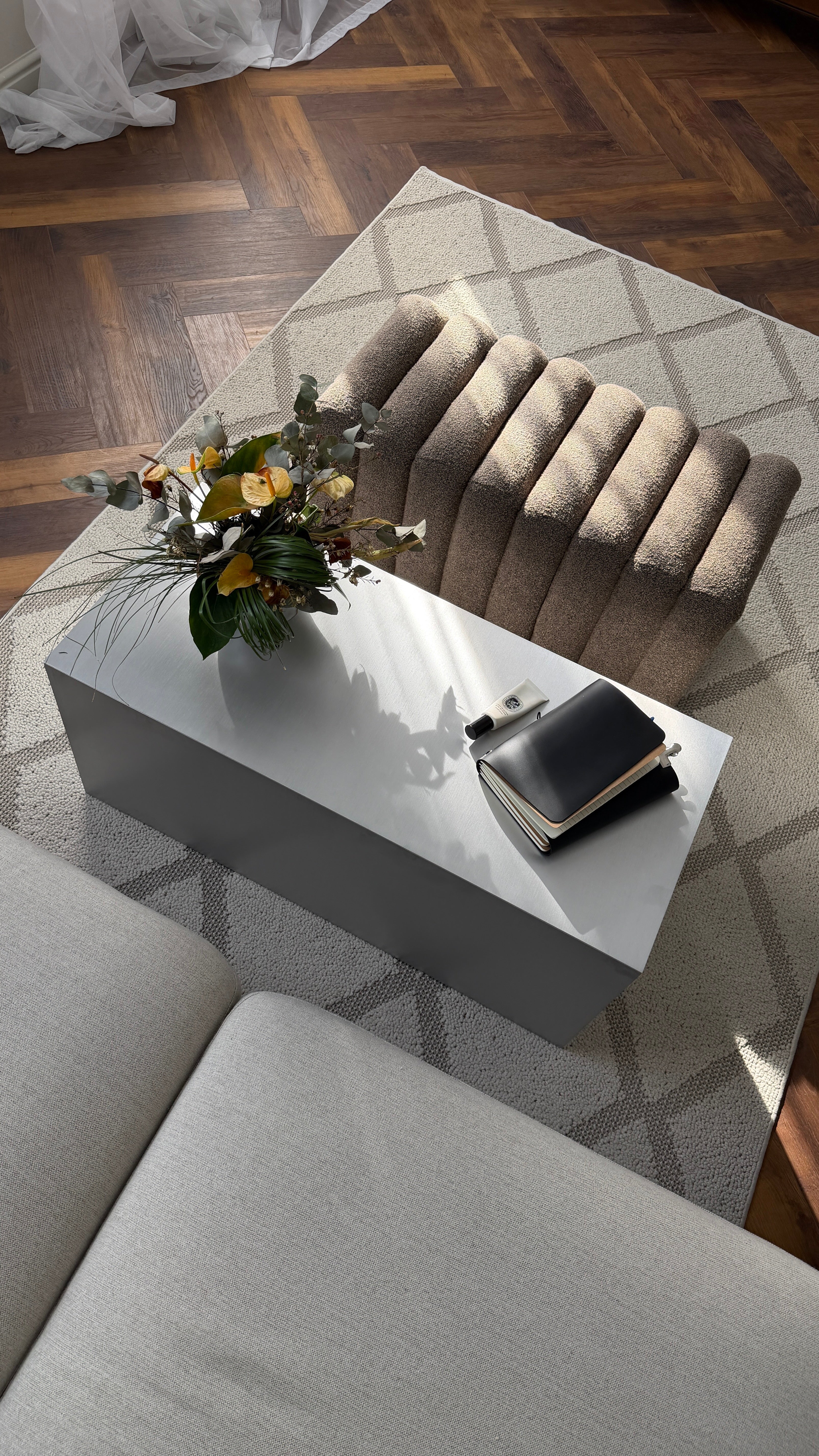 Narrow metal table