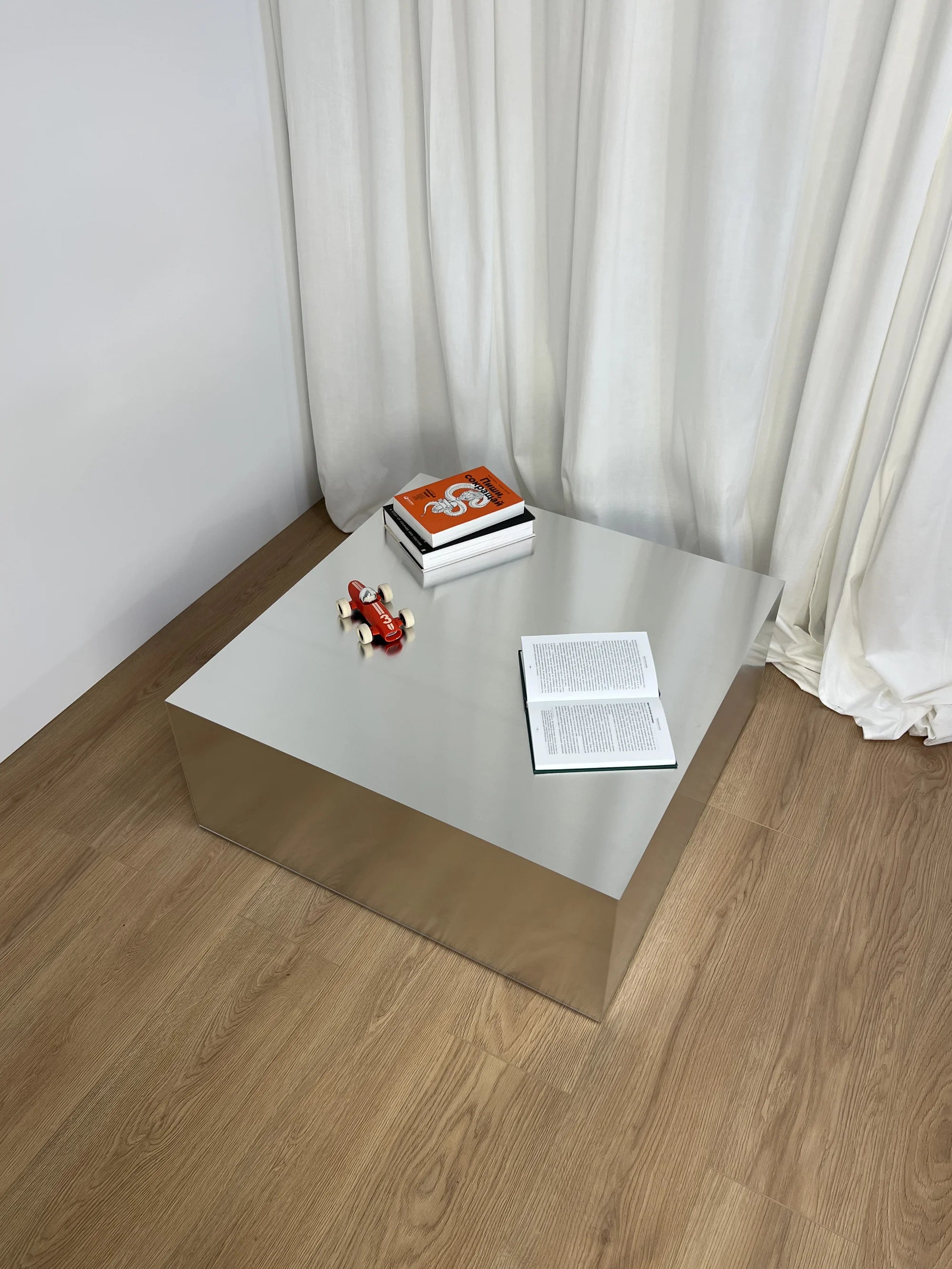 Square Aluminum Flat Table