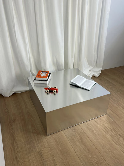Square Aluminum Flat Table