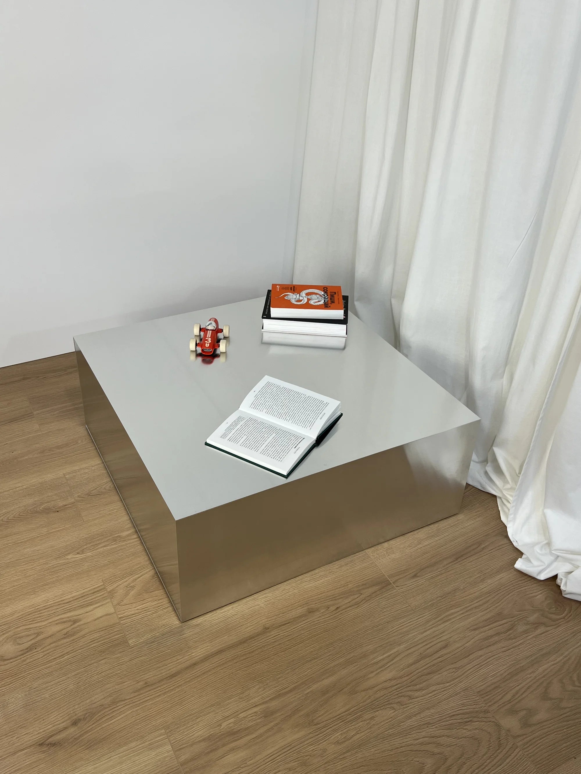 Square Aluminum Flat Table