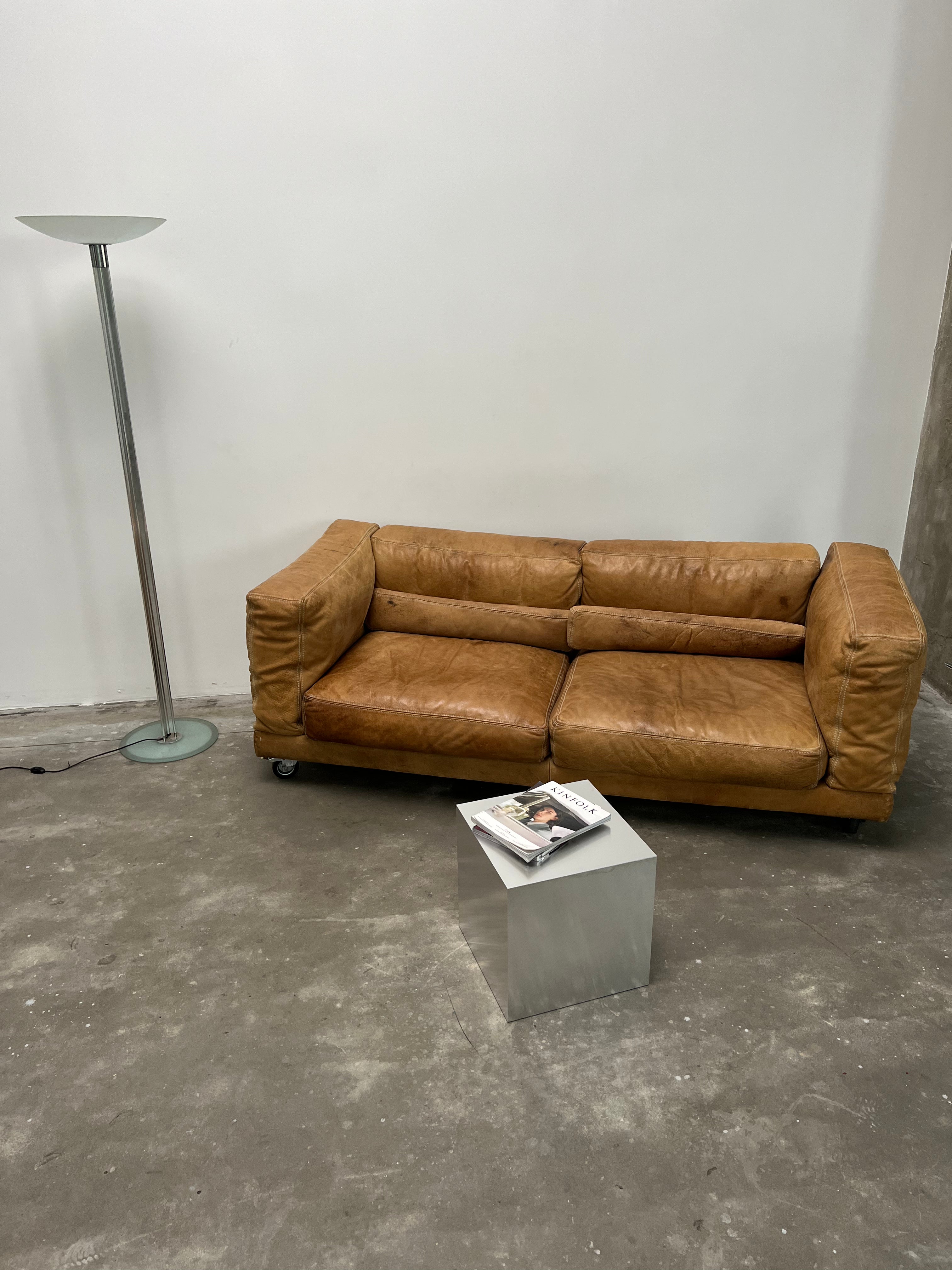 Medium Aluminum Cube Stand