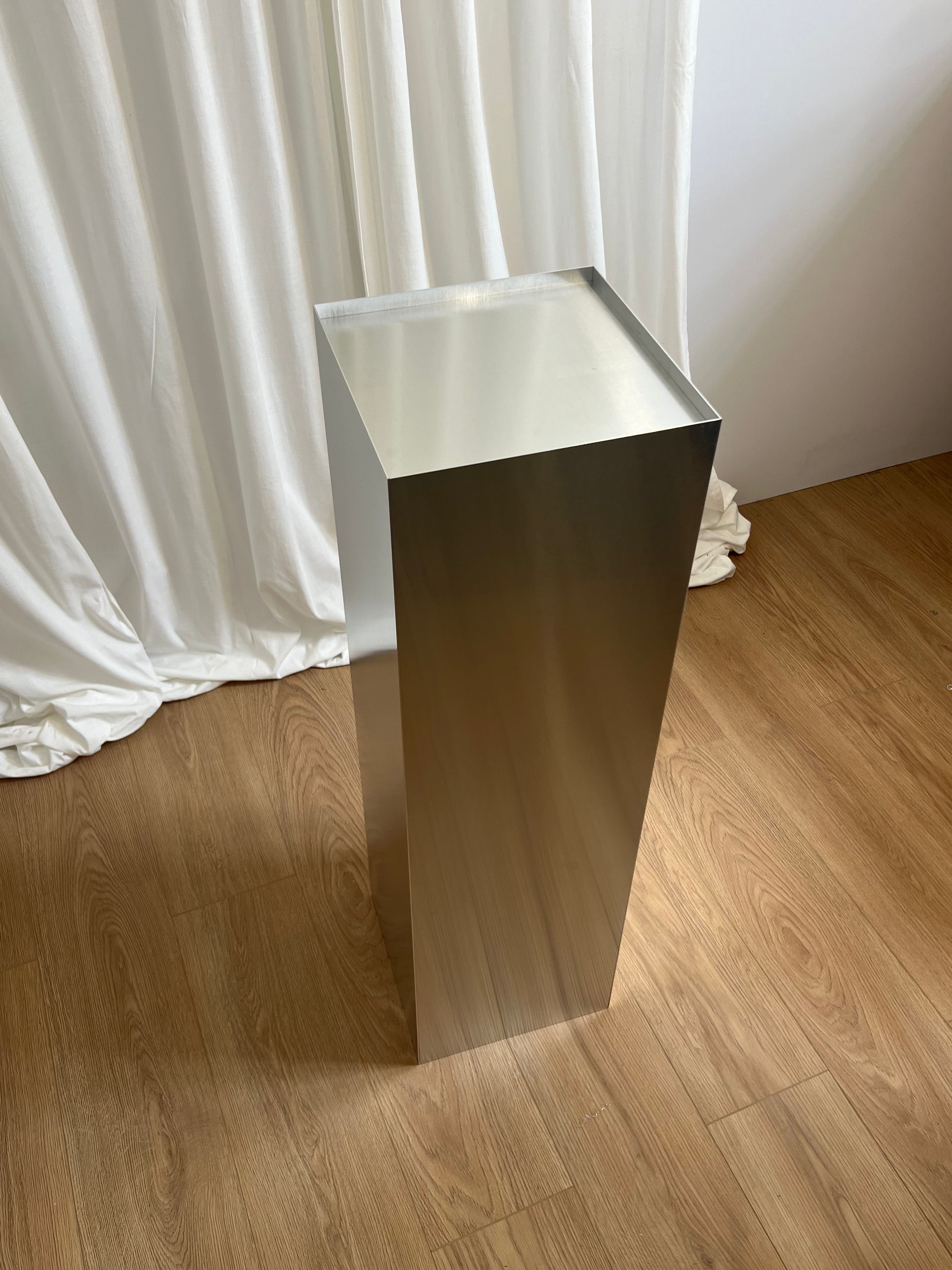 Large Aluminum Display Stand